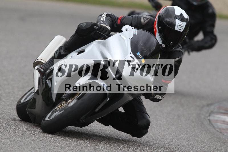 Archiv-2025/10 23.04.2025 Cornu Master School ADR/rot-rouge/22